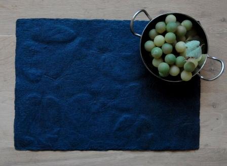 Indipaper - dark blue heart leaf (dark blue heart leaf)